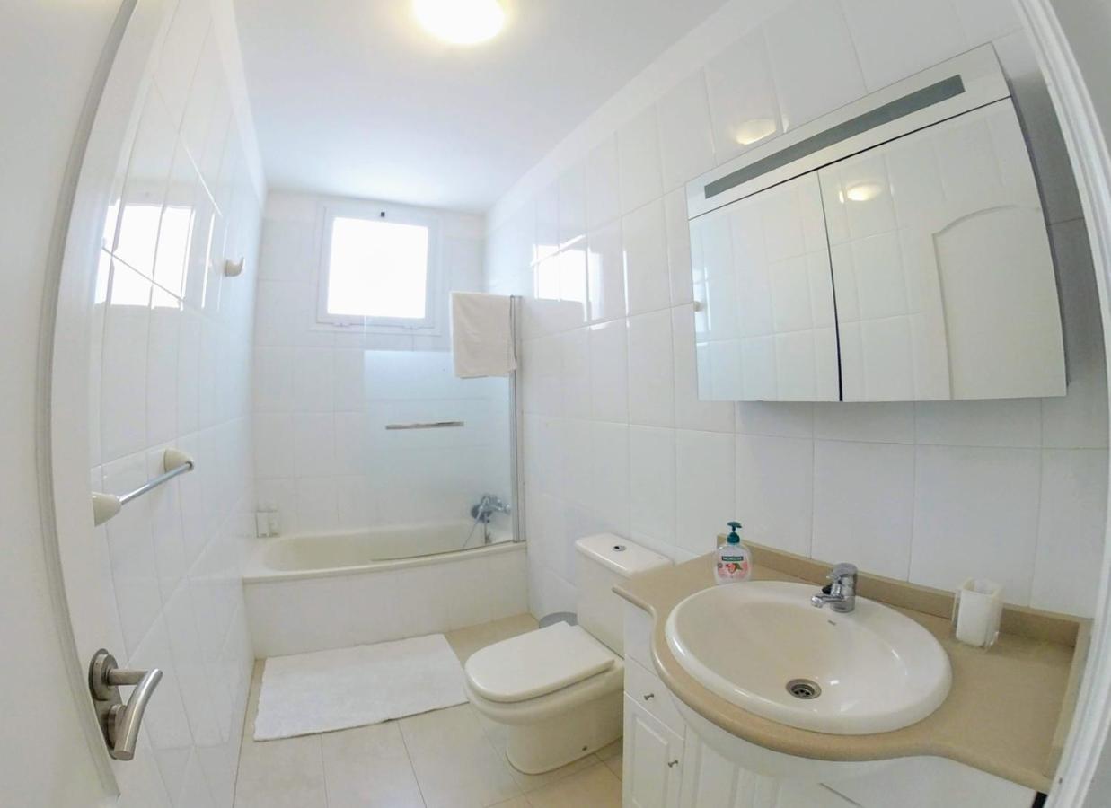 Facing The Ocean - Full Appt With 2 Double Bedroom Tabaiba 외부 사진